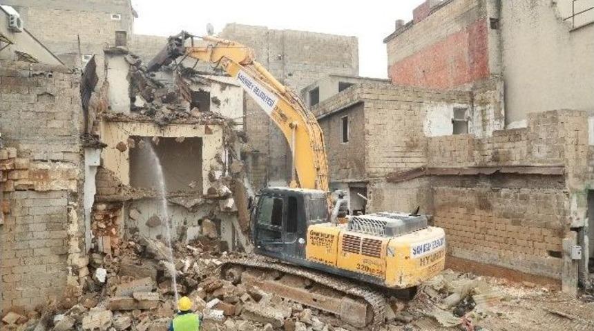 Şıh Meydanı&rsquo;nda &Ccedil;alışmalar İlerliyor