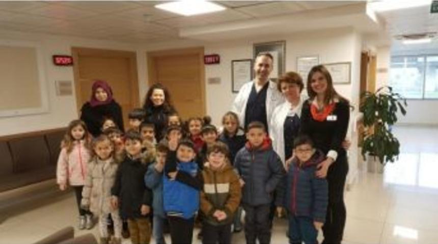 İzmir&rsquo;de Miniklere Sağlık Taraması