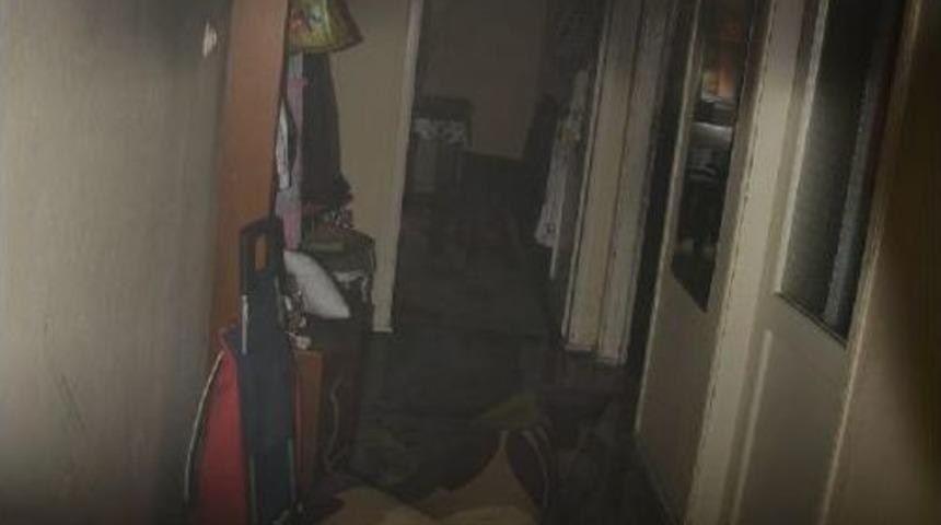 Sinop'ta Evde Çıkan Yangın Korkuttu