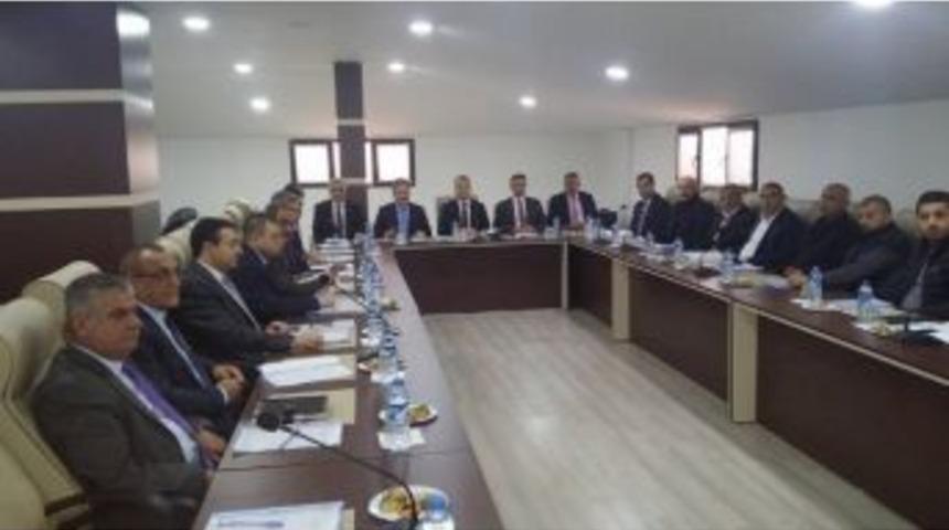 B&uuml;y&uuml;k Şire Pazarının Sorunları Masaya Yatırıldı