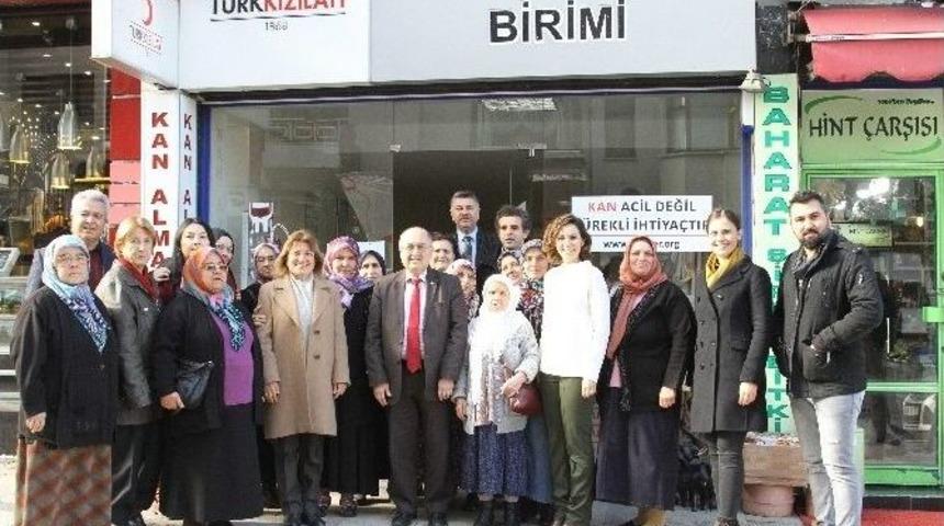 Kent Konseyi Kan Bağışında Bulundu