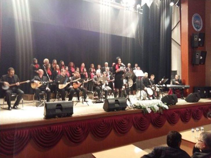 Develi’de Türk Halk Müziği Konseri