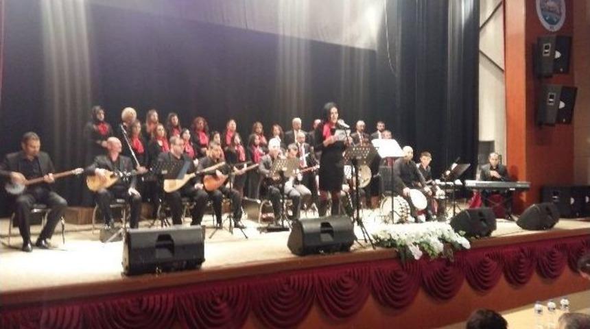 Develi’de Türk Halk Müziği Konseri