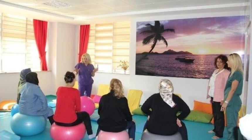 Devlet Hastanesi, &lsquo;anne Dostu Hastane&rsquo; Sertifikasını Aldı