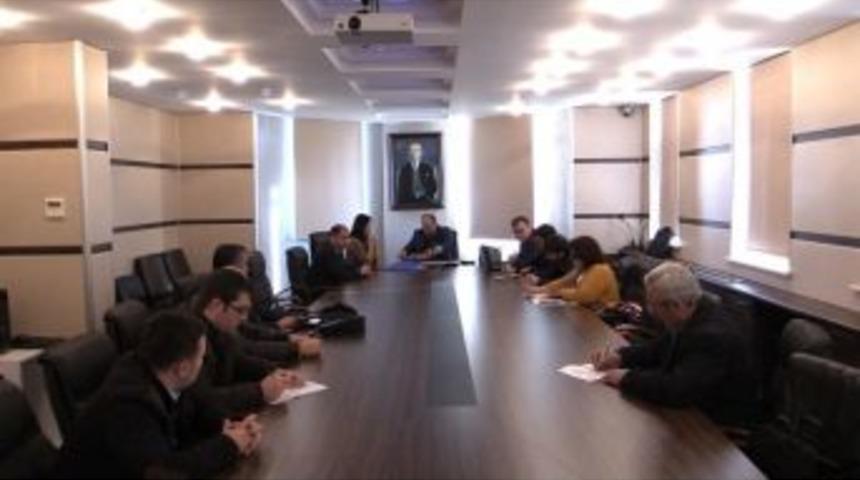 Kartepe&rsquo;de Ahşap Malzeme Alım İhalesi Yapıldı