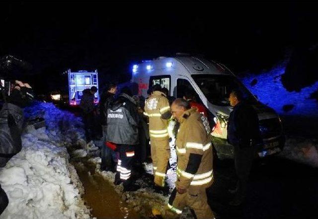 U&ccedil;uruma D&uuml;şen Gen&ccedil; Donmak &Uuml;zereyken Kurtarıldı 2