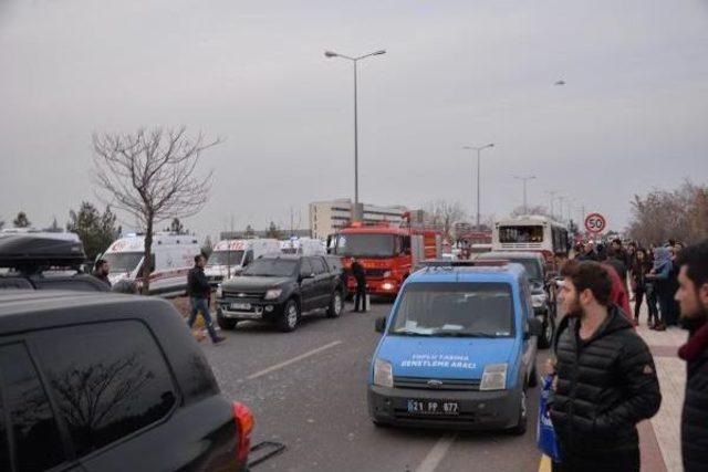 Diyarbakır'da Polise Bombalı Tuzak; 1 Şehit 5 Yaralı (2)