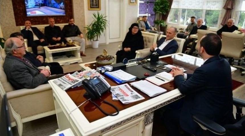 Muhtarlardan Başkan &Ccedil;amyar&rsquo;a Teşekk&uuml;r