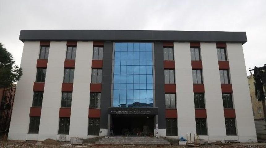 Turgutlu Yeni Bir Sağlık Merkezi Kazanıyor