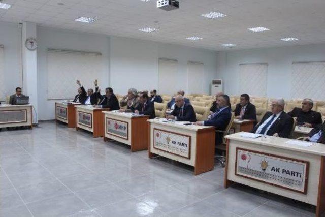 Bilecik teki İl Genel Meclisi nde ısırık Tartışması 3