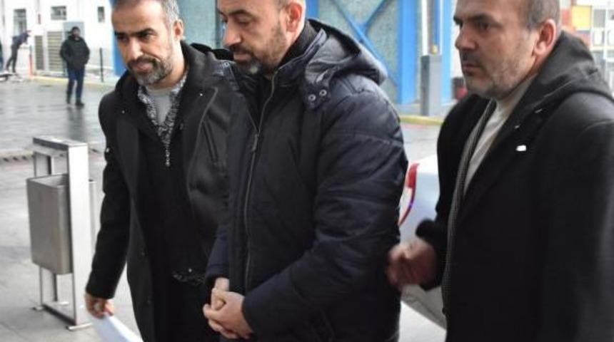 3'&uuml;nc&uuml; Ana Jet &Uuml;s Komutanlığı'na Fet&ouml; Operasyonu: 6 G&ouml;zaltı