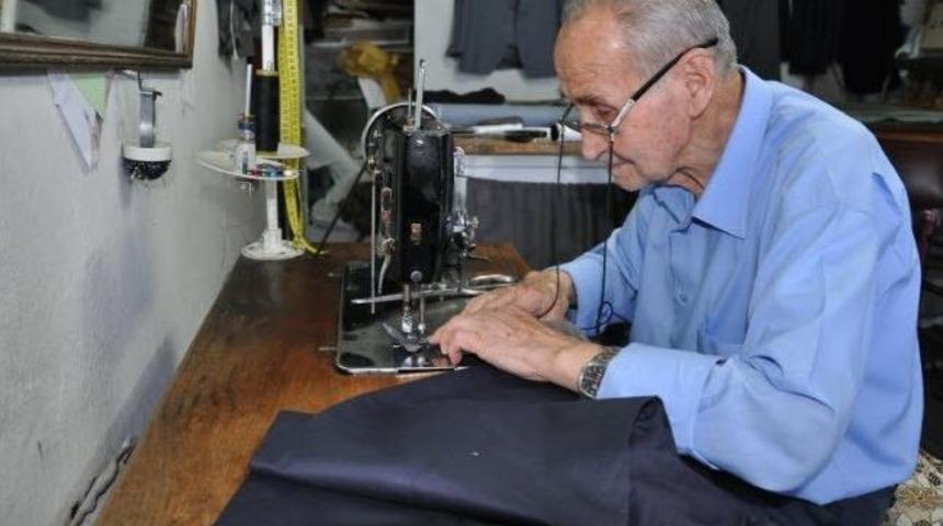 Simav&rsquo;ın 70 Yıllık Terzisi