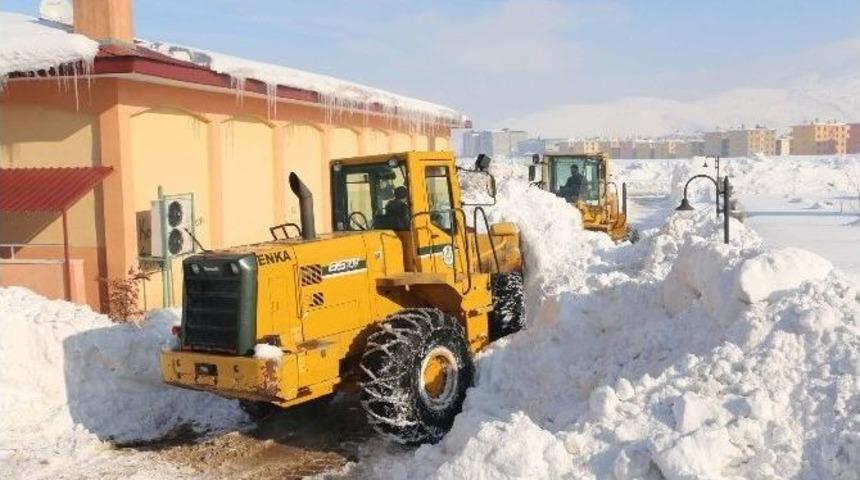 Bitlis&rsquo;te Yol Genişletme &Ccedil;alışması