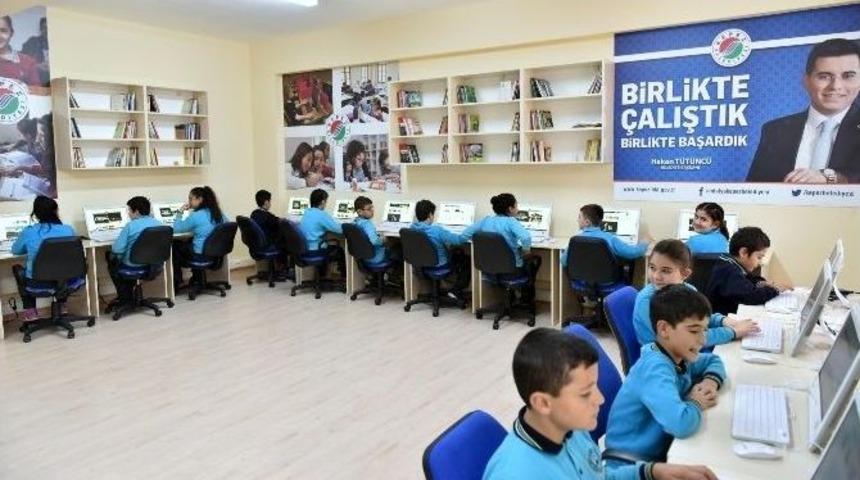 Kepez&rsquo;de Bilişim Sınıfı Sayısı 22&rsquo;ye &Ccedil;ıkıyor