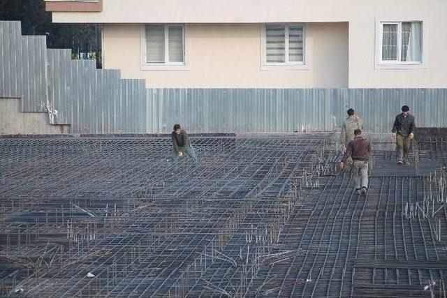 Beylikd&uuml;z&uuml; Belediyesi, İl&ccedil;eye 2 Yeni Okul Kazandırıyor 2