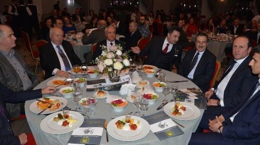 Tepebaşı Belediye Başkanı Ata&ccedil;, Derneklerin Etkinliklerine Katıldı