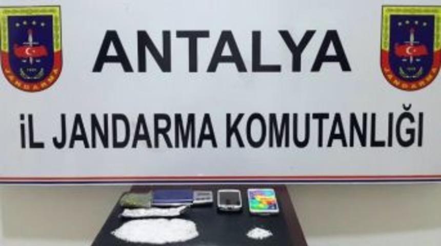 Manavgat&rsquo;ta Uyuşturucu Operasyonu
