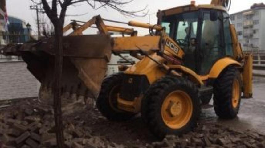 Hacı Osman Mahallesine Bakım-onarım