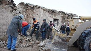 Aksaray’da Mandıra Çöktü