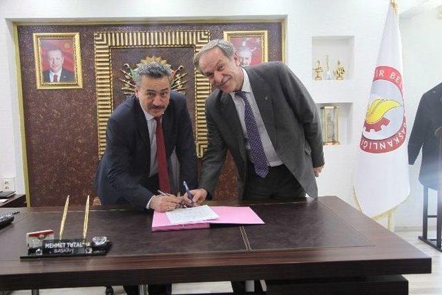 Seydişehir Belediyesi İle Hizmet-iş Toplu İş Sözleşmesi İmzaladı