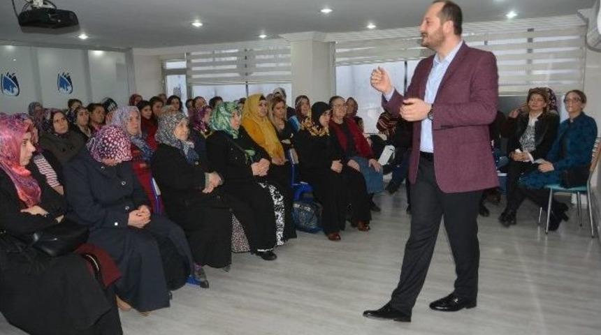 Aile İ&ccedil;i İletişimi &Ouml;ğrendiler