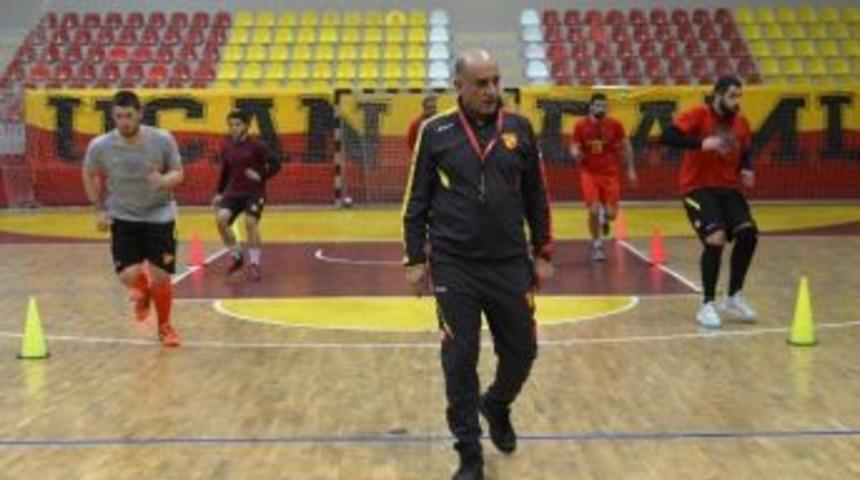 G&ouml;ztepe Adnan &Ouml;zt&uuml;rk&rsquo;e Emanet