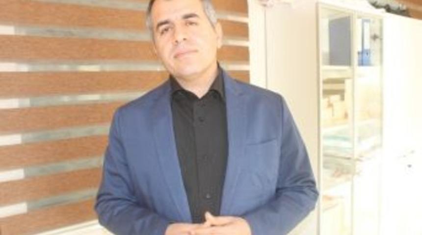 Do&ccedil;. Dr. Din&ccedil;: "yeni Eğitim M&uuml;fredatı Umut Veriyor"