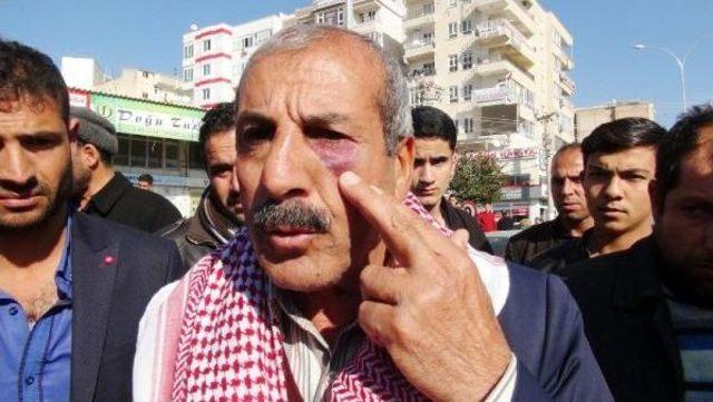 Kavganın Husumete D&ouml;n&uuml;şmemesi I&ccedil;in Valilik &Ouml;n&uuml;nde Eylem Yaptılar 3