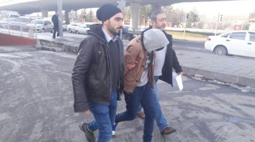 Kendini Savcı Olarak Tanıtan Ve Dolandırıcılık Yapan Zanlı Yakalandı