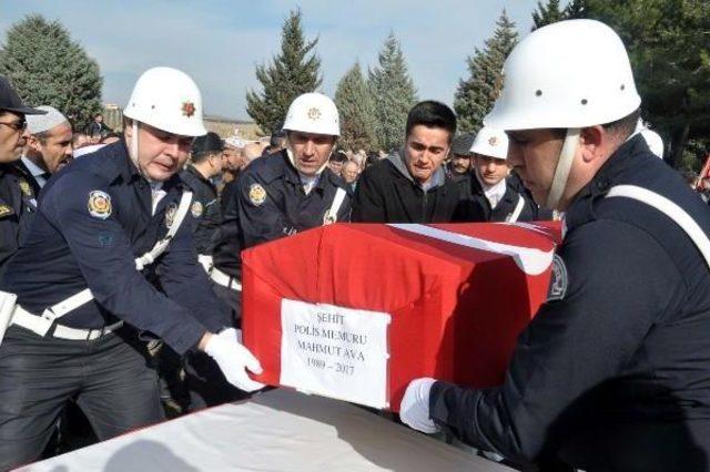 Diyarbakır Şehidi Doğum G&uuml;n&uuml;nde Sonsuzluğa Uğurlandı 2