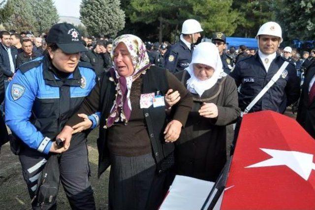 Diyarbakır Şehidi Doğum G&uuml;n&uuml;nde Sonsuzluğa Uğurlandı 3