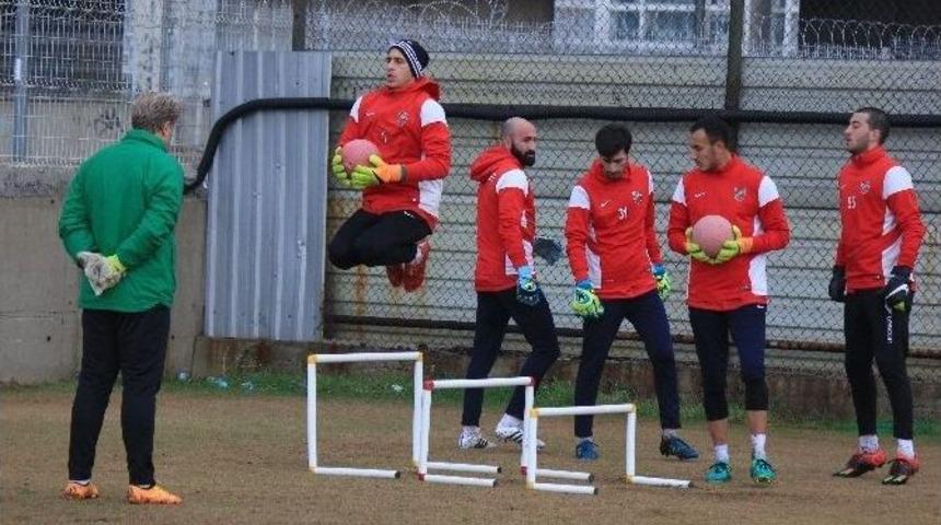 Karşıyaka&rsquo;da Tuzlaspor Hazırlıkları