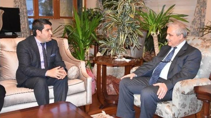 Muhtarlar Ve Derneklerden Vali G&uuml;ven&ccedil;er&rsquo;e Ziyaret