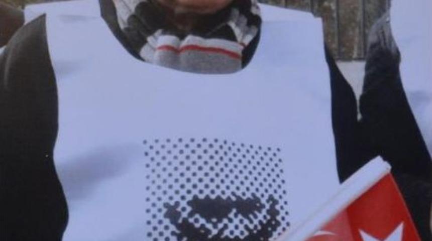 Cenazeden D&ouml;renken Otob&uuml;ste Kalp Krizinden &Ouml;ld&uuml;