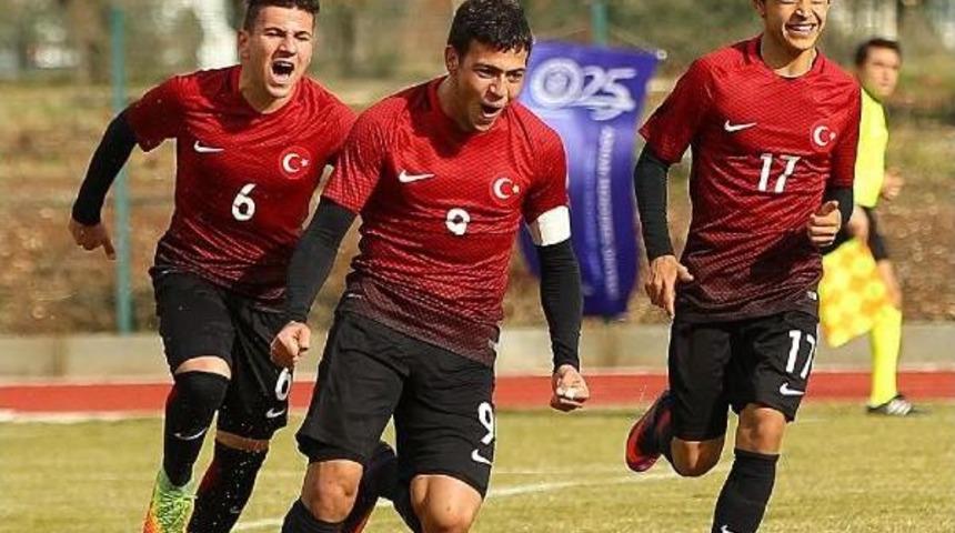 T&uuml;rkiye U16-Slovakya: 3-0 (Ege Kupası)