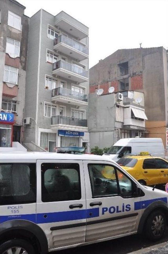 Ormanda &Ouml;l&uuml; Bulunan Şahsın Evinde Ailesinin De Cesetleri Bulundu 1