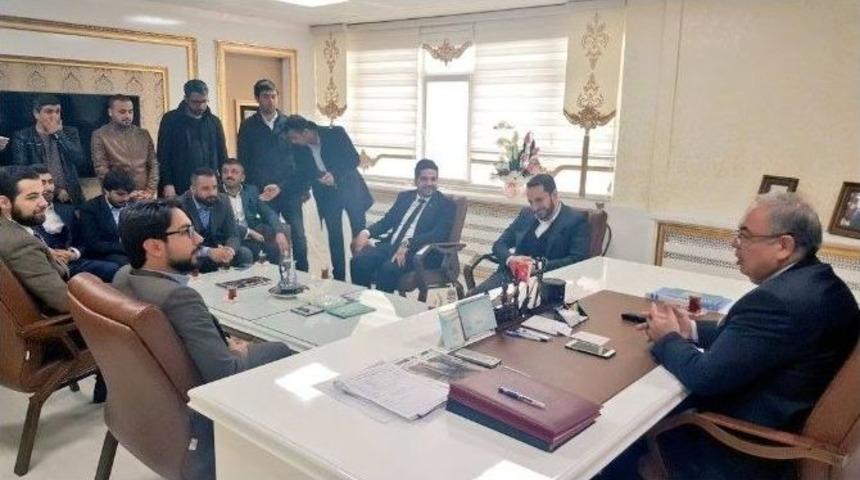 Gen&ccedil; Ak Partililer&rsquo;den Belediye Başkanı H&uuml;srev Kutlu&rsquo;ya Ziyaret