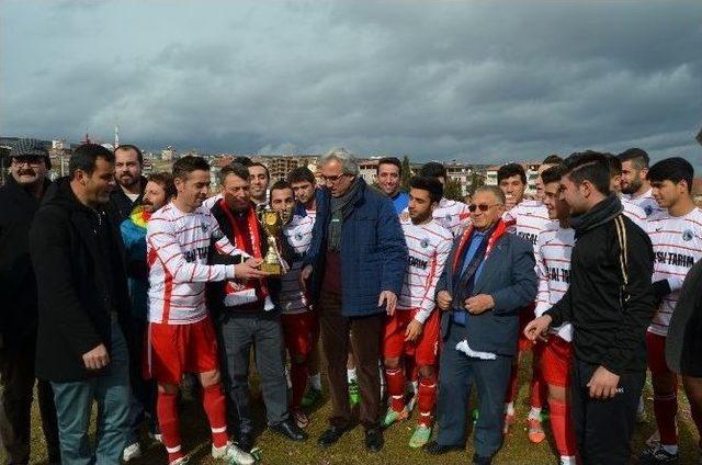 Kulaspor Şampiyonluk Kupasını Aldı 2