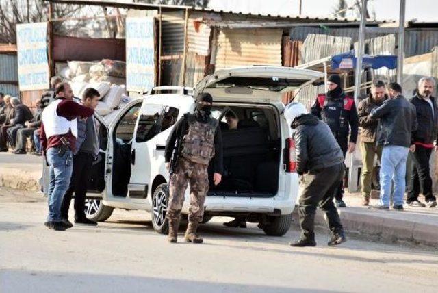 Eroin Satıcısı Huzur Uygulamasında Yakalandı 3