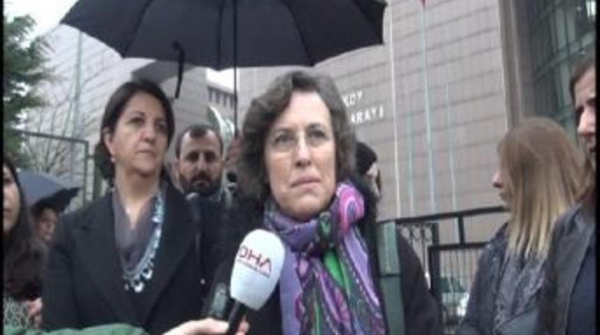 Demirtaş Ve &Ouml;nder'in "ter&ouml;r &Ouml;rg&uuml;t&uuml; Propangandası" Ndan Yargılandığı Dava