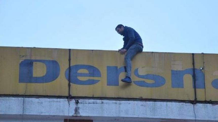 İntihardan Vazge&ccedil;irildi, Arandığı Su&ccedil;tan G&ouml;zaltına Alındı