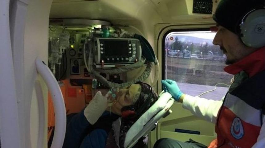 Kalp Hastası Kadının Yardımına Ambulans Helikopter Yetişti