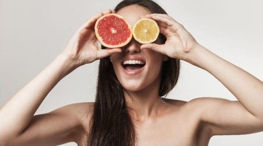 Katarakt Oluşumunu &Ouml;nleyen Besinler