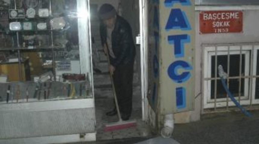 Tekirdağ&rsquo;da İş Yerini Su Bastı