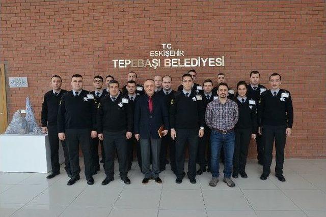 Tepebaşı Belediyesi G&uuml;venlik G&ouml;revlilerine Ateşli Silahlar Ve Patlayıcı Maddelere Karşı &Ouml;nlemler Eğitimi 1