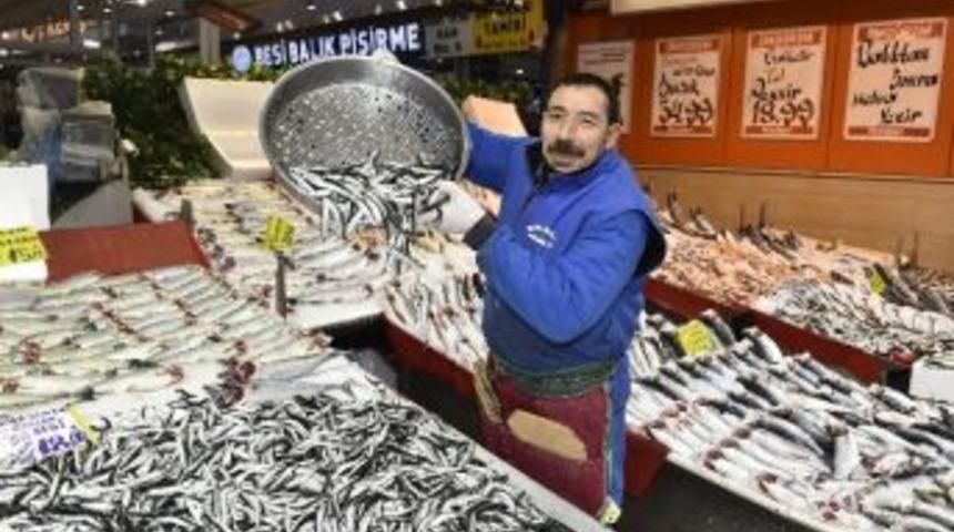Başkent&rsquo;te Balık T&uuml;ketiminde Hamsi Yine Birinci