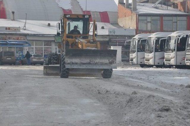 Selim Belediyesi’nin Karla Mücadelesi Devam Ediyor