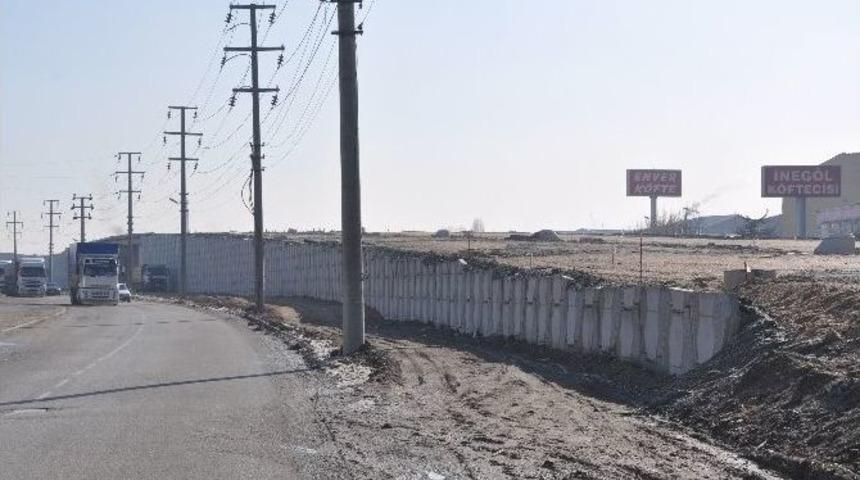 Bursa-ankara Karayolunda Bitmeyen &Ccedil;ile