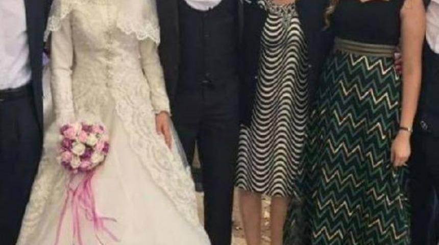 İzmir'de Aynı Aileden 4 Kişinin &Ouml;ld&uuml;ren Ş&uuml;pheli Intihar Etti