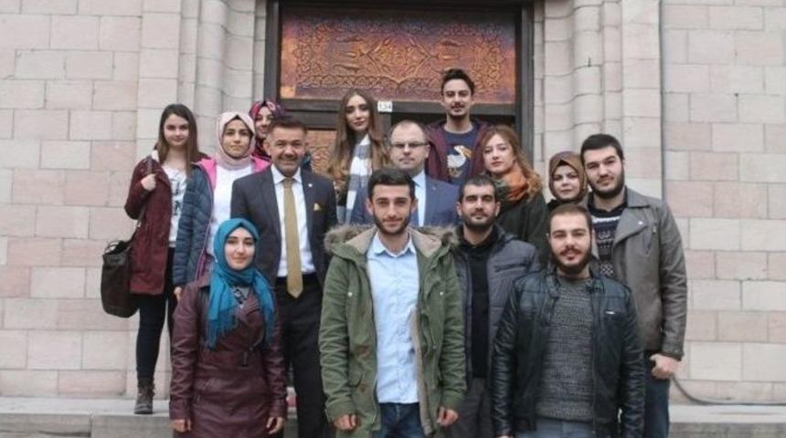 Turhallı Gençler Avrupa Yolcusu